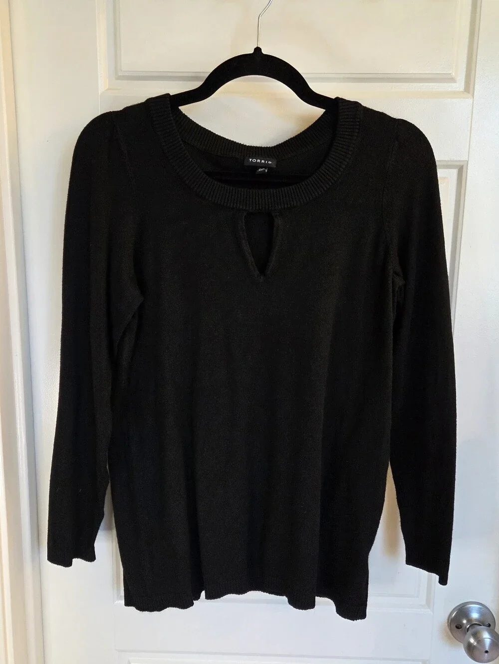 Torrid Black Fine Knit Keyhole Sweater | Size 00 (M/L 10-12)